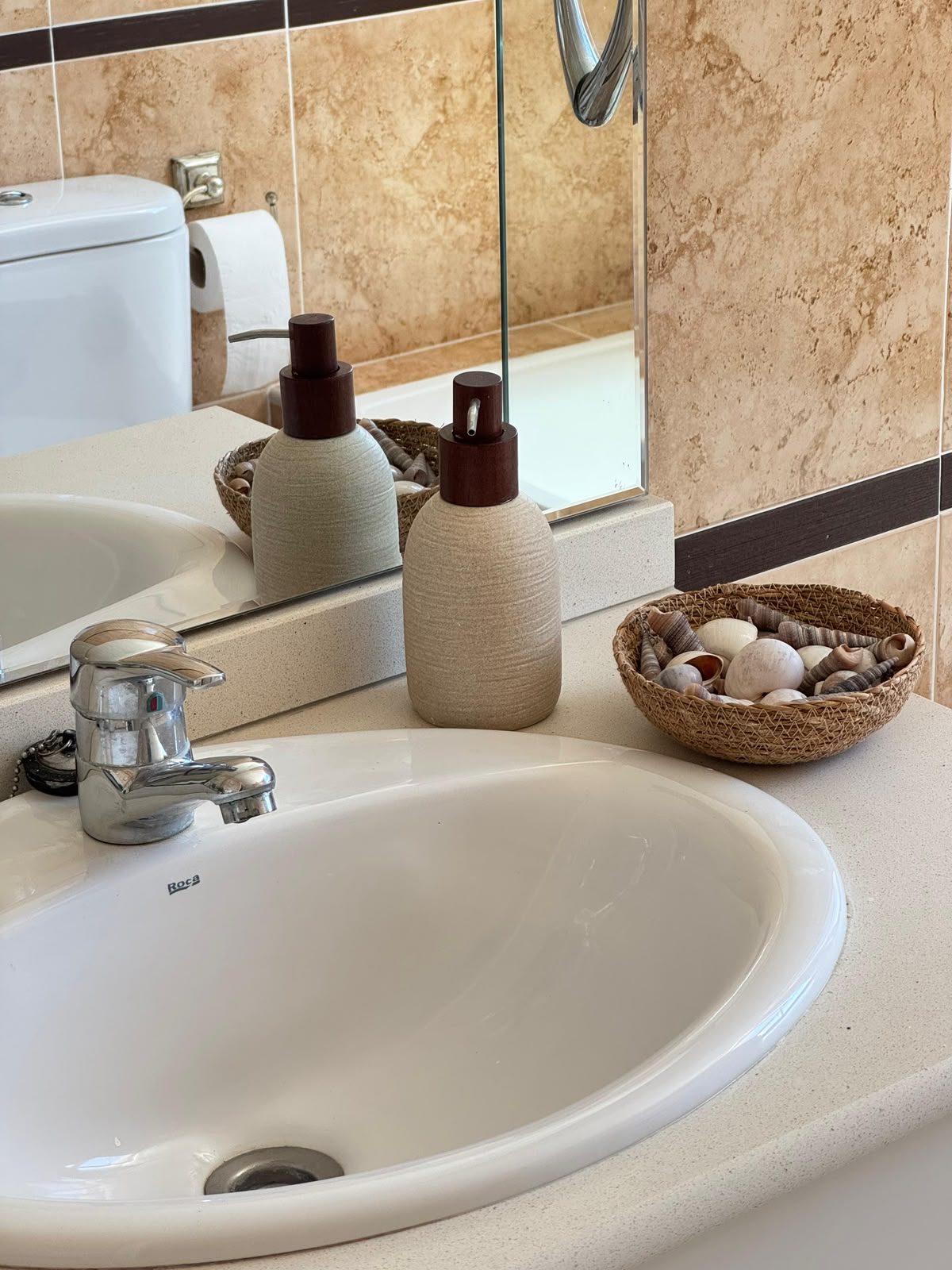 En-suite bathroom sink detail